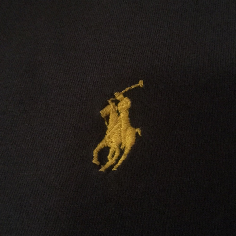 Shirt - Picture 3 of 6